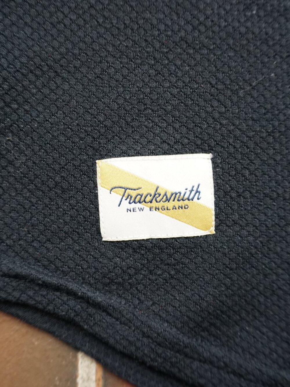 Tracksmith Fells Henley - Picture 3 of 5